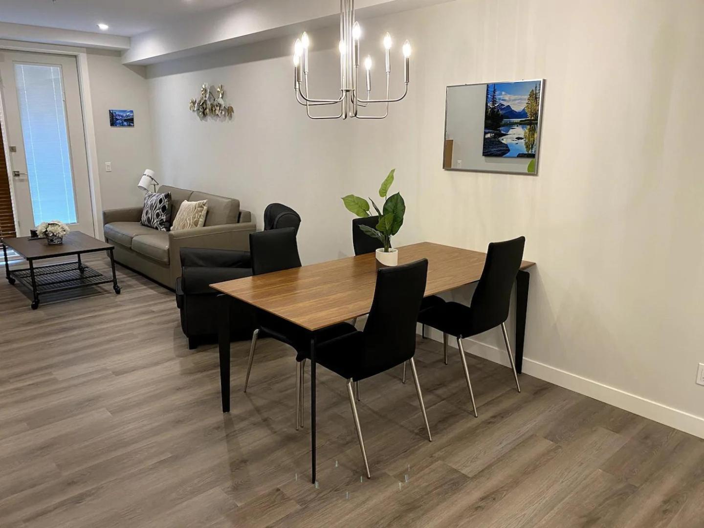 Luxury Unit In The Heart Of Canmore Eksteriør bilde